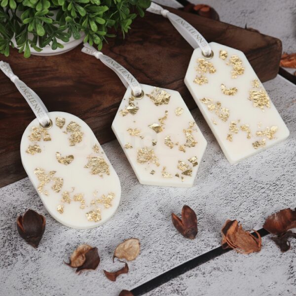 Gold Foil Flake Sandalwood Scented Wax Sachets